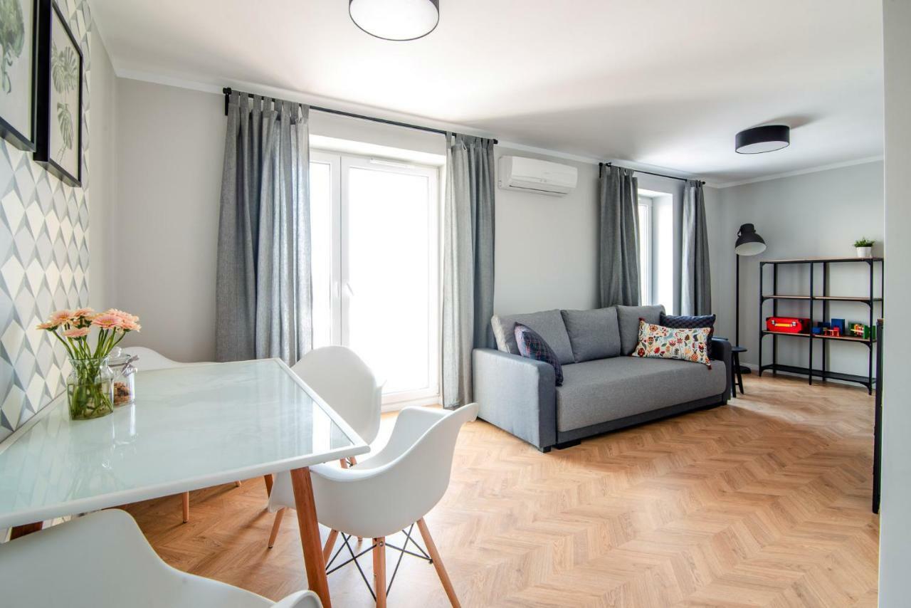 Lesna#64 Apartment ออลชติน ภายนอก รูปภาพ
